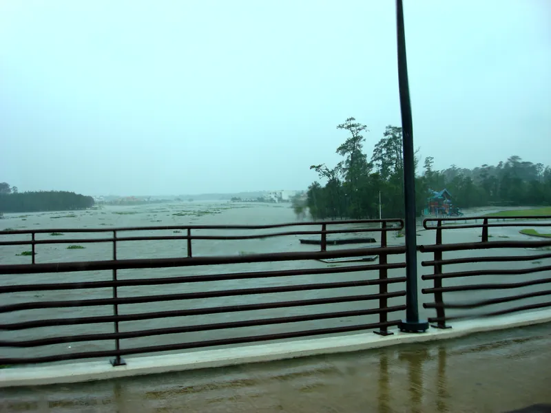 Lake Woodlands risen to the railing Lake Woodlands risen to the railing during Hurricane Ike